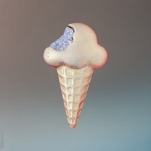 Vintage 70’s l Razza Brushed Gold /rhinestone ice cream brooch.